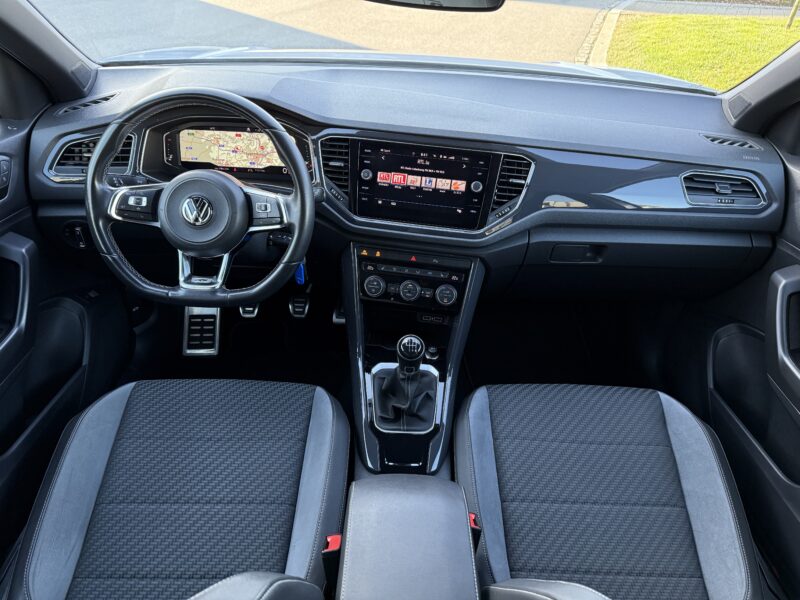 VW T-ROC 1.5 TSI R-LINE 150 PS