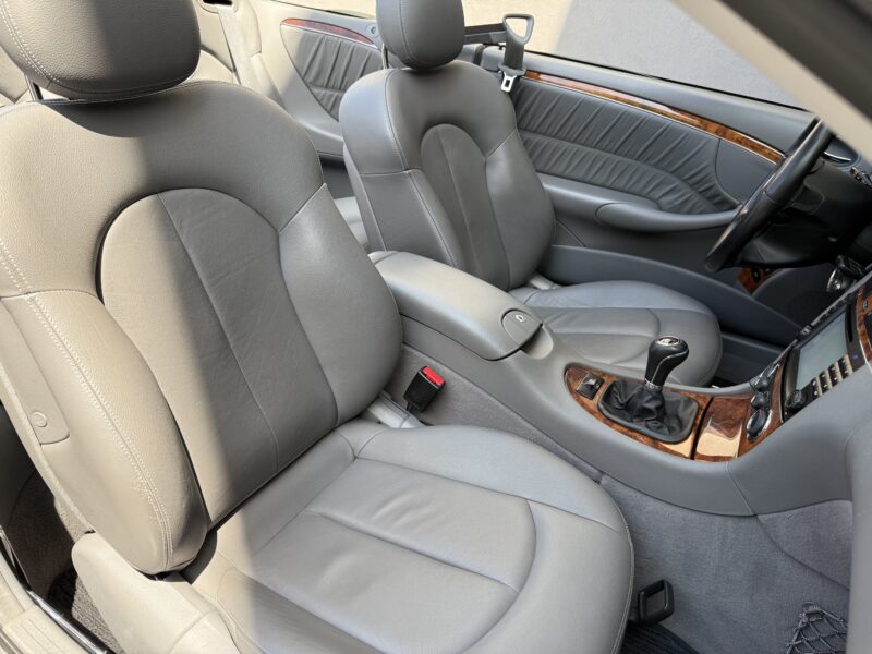 MERCEDES CLK 200 CABRIOLET ELÉGANCE 163 PS