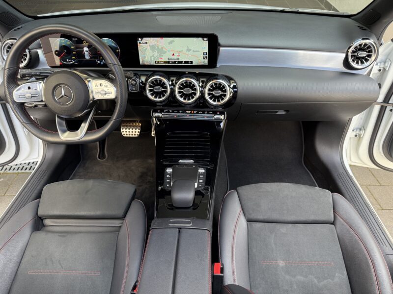 MERCEDES A200 AMG-LINE 2.0 DIESEL 8G-DCT 150 PS FAP