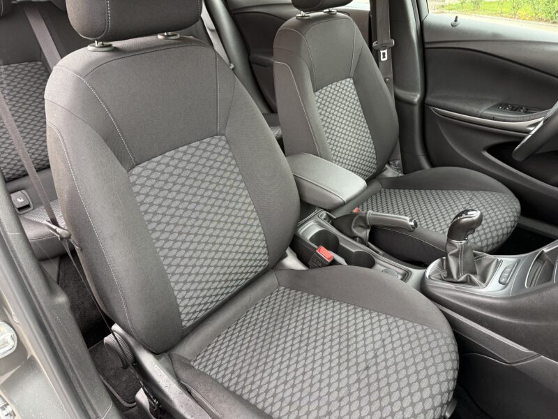 OPEL ASTRA 1.5 TURBO-DIESEL ÉDITION 122 PS FAP